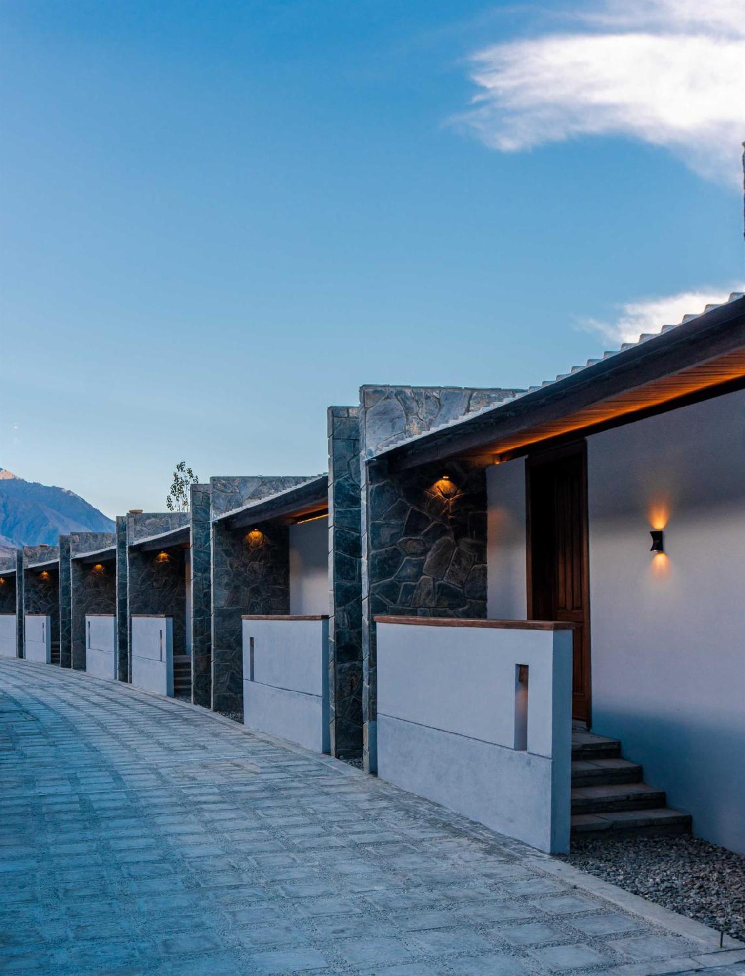 Himmel Skardu By Luxus Hotel Ngoại thất bức ảnh
